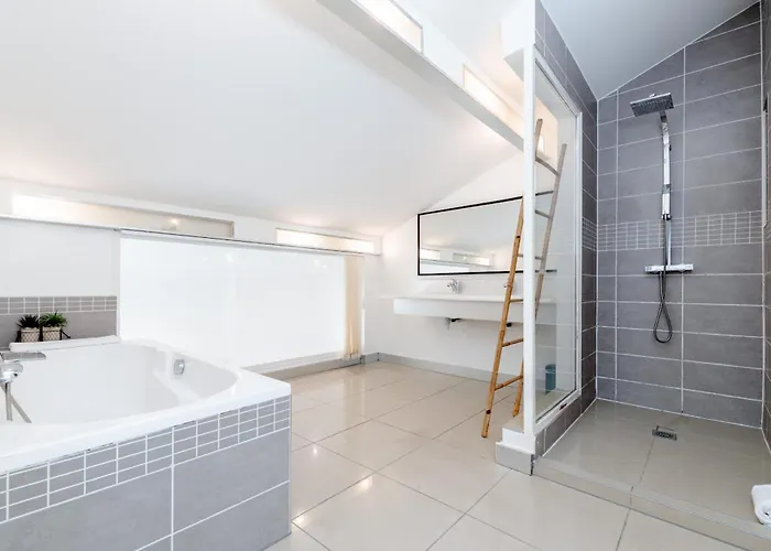 Valentine By Terry's Homes Villa