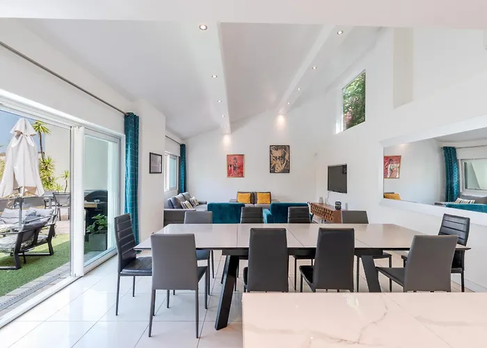 Villa Valentine By Terry's Homes *