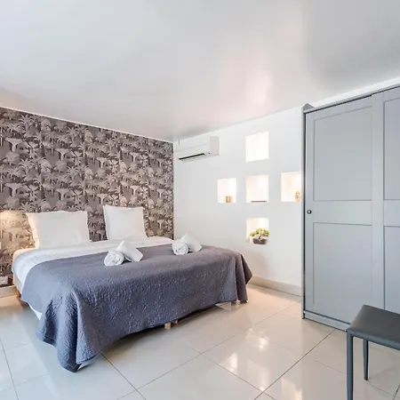 Villa Valentine By Terry's Homes Cannes